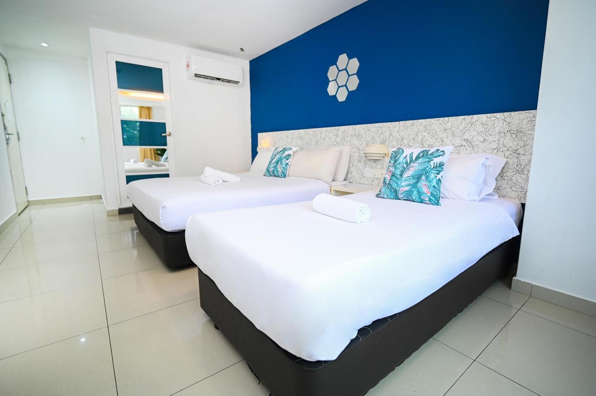 Swing & Pillows - Pj Ss2 Petaling Jaya Esterno foto