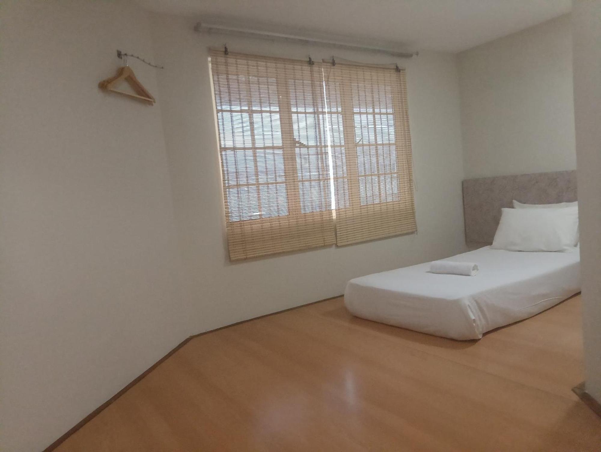 Swing & Pillows - Pj Ss2 Petaling Jaya Esterno foto